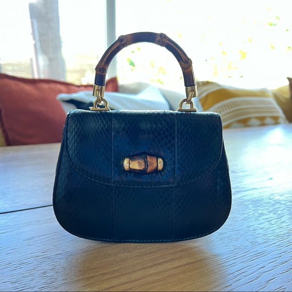 Gucci | Vintage 1947 Bamboo Mini Black Python Crossbody Two Way Chain Bag - Picture 4 of 17